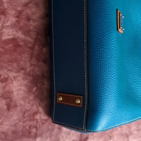 NWTs Dooney And Bourke Pebble Grain Small Ashton Tote On The Color Persian π΅π - Picture 7 of 11